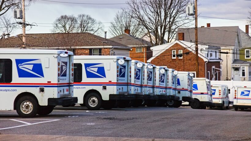 Photo Shipping truck