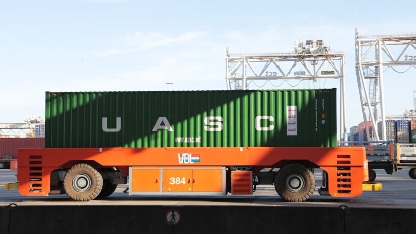 Photo Shipping container