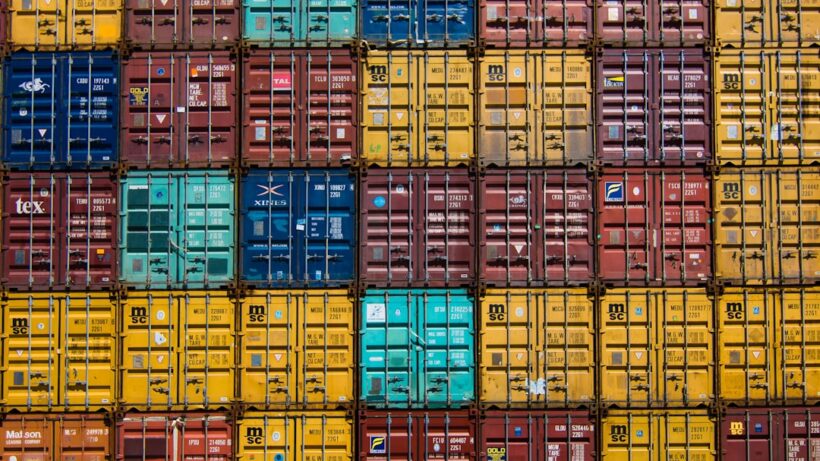 Photo Shipping containers